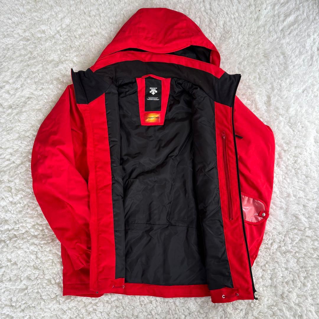 美品　デサント　スキーウェア上下セット　メンズ　M スノーボード　ヒートナビ