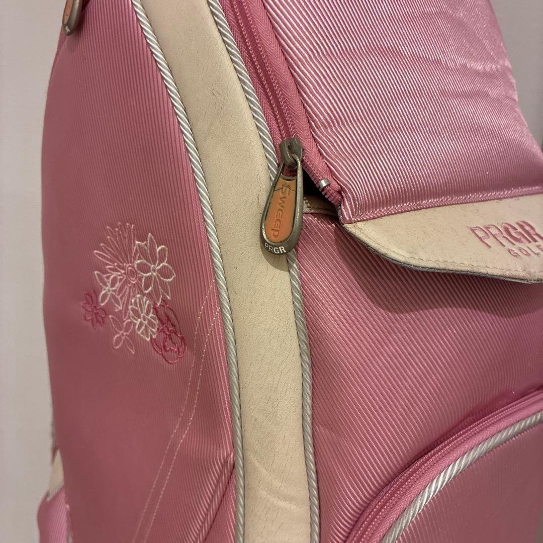 ピンク フード付きゴルフバッグ