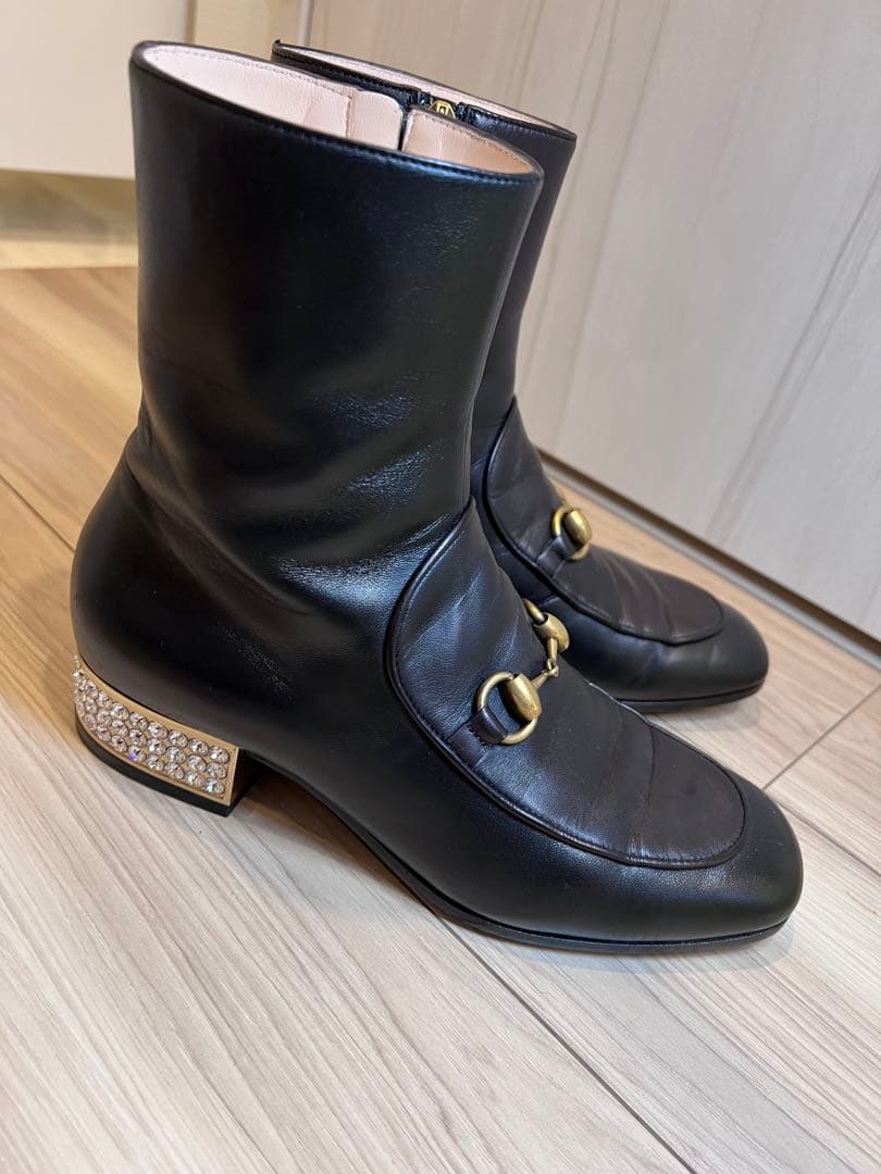 (♡ あずき♡)グッチ　黒レザーショートブーツ クリスタル装飾　36cm