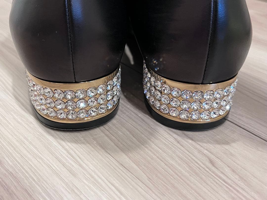 (♡ あずき♡)グッチ　黒レザーショートブーツ クリスタル装飾　36cm