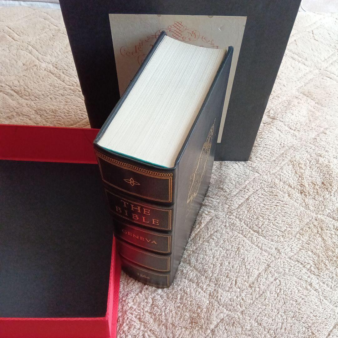 シュネーブ聖書 1560年初版《極少部数限定復刻版》最高級牛革装丁完全レプリカ本