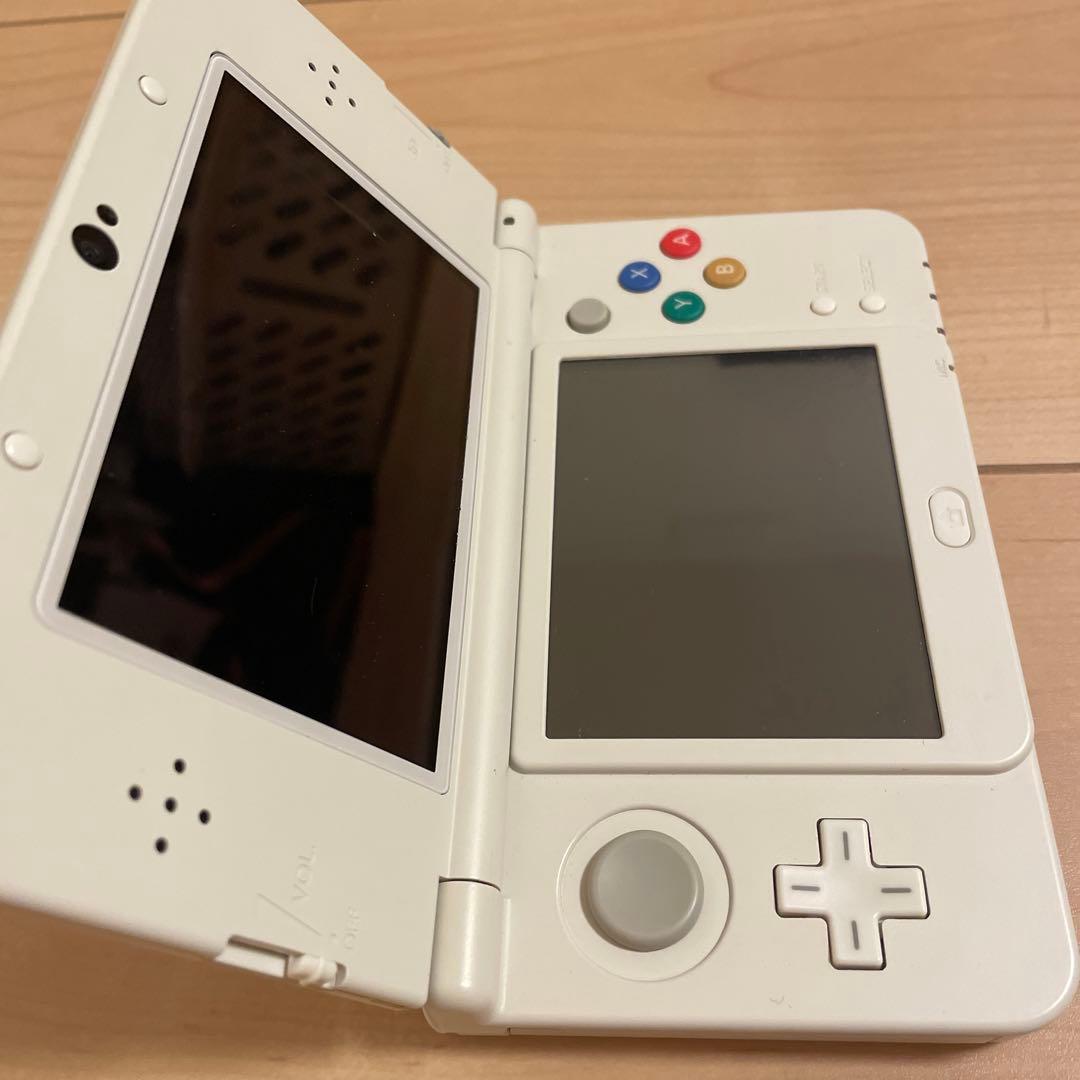New ニンテンドー3DS ホワイト【本体のみジャンク品】