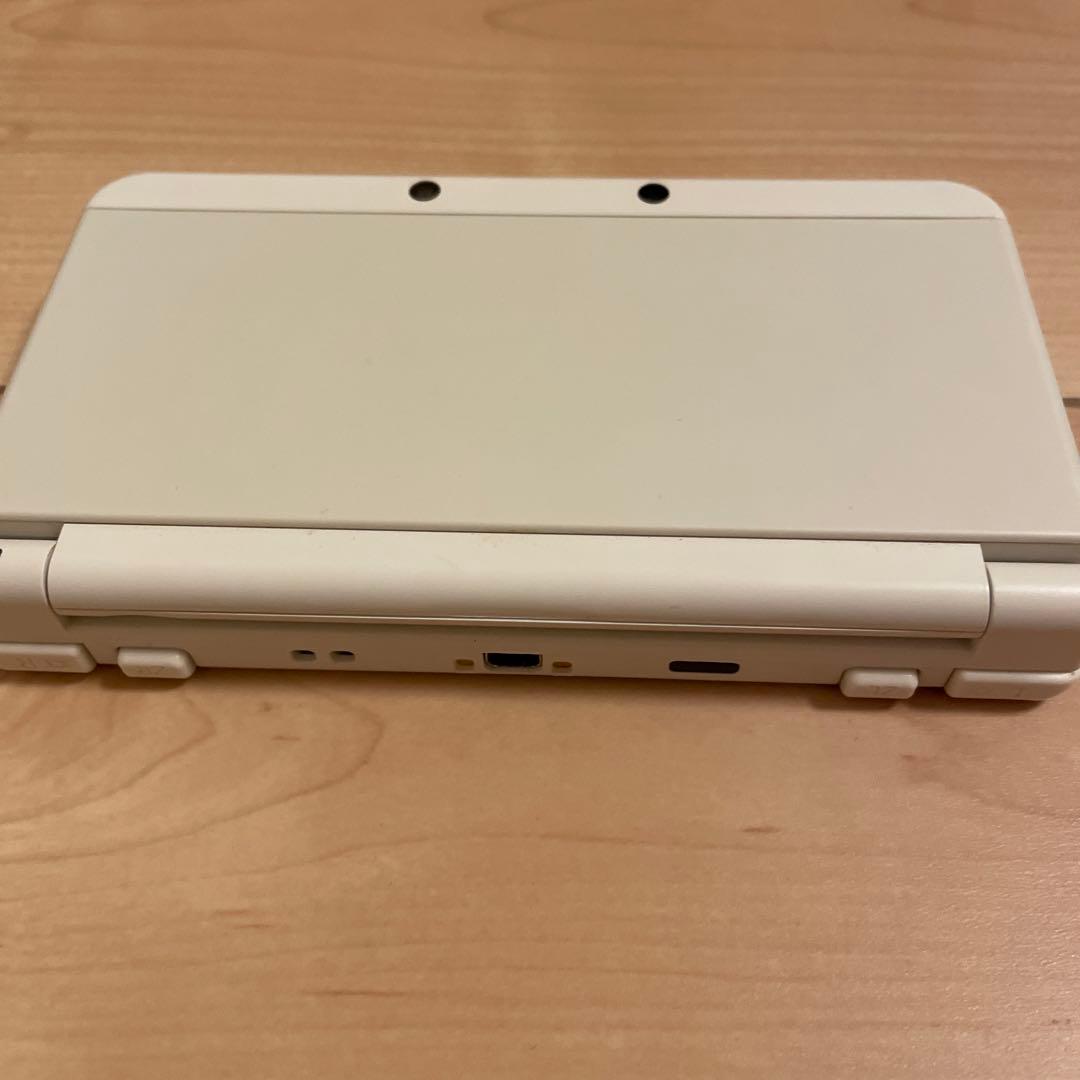 New ニンテンドー3DS ホワイト【本体のみジャンク品】