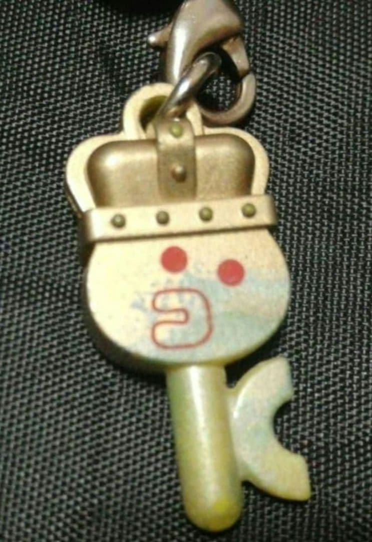 希少・たまごっちプラス 夢のロイヤルふぁみりー バンダイ