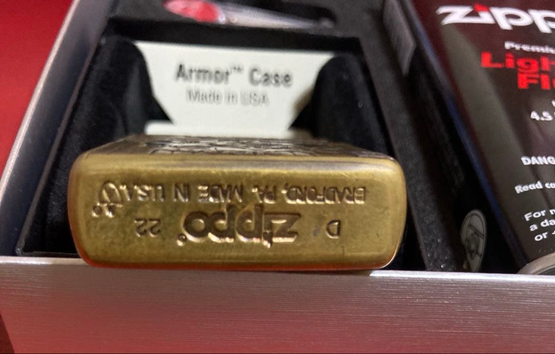 PREMIUM GIFT Armor Zippo 逆打ちプレミアケース付き