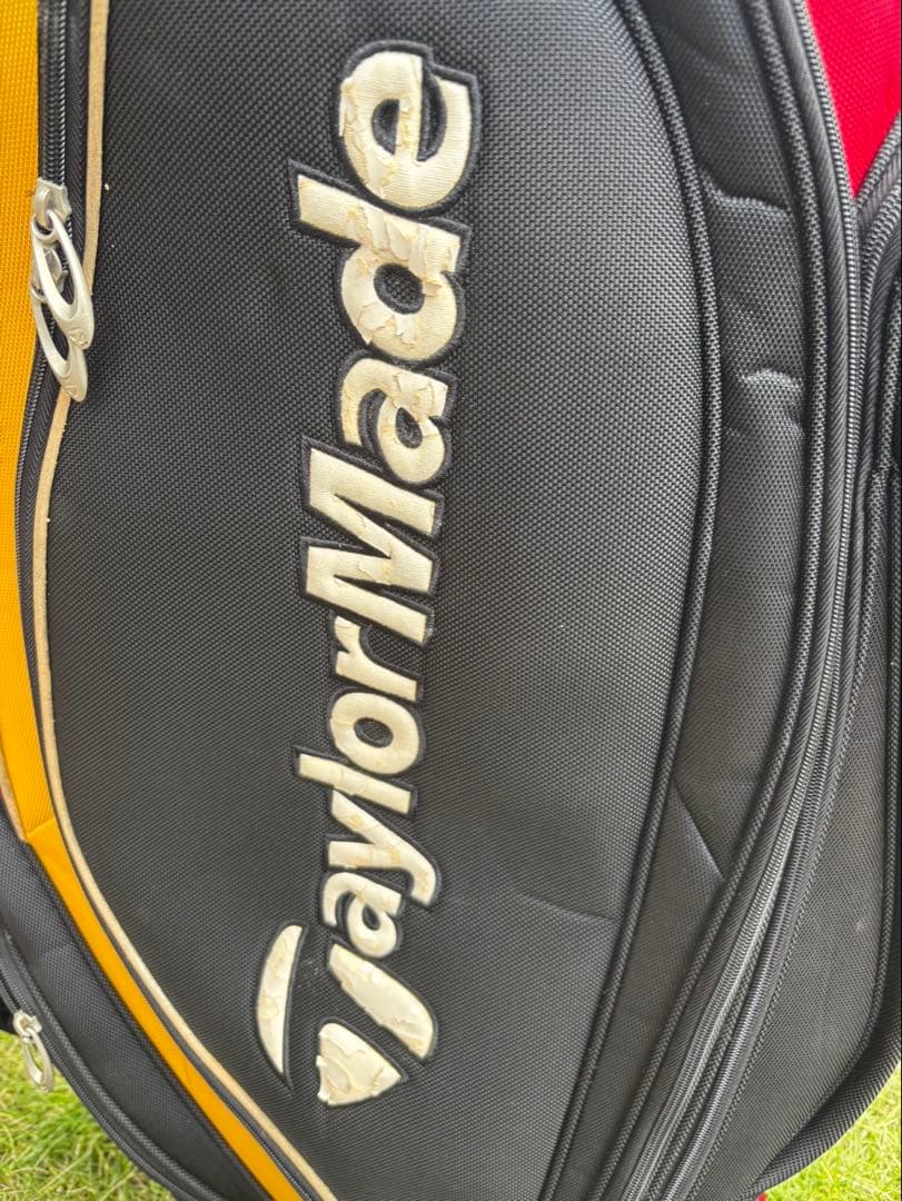 TaylorMade キャディバッグ 黒/赤/黄