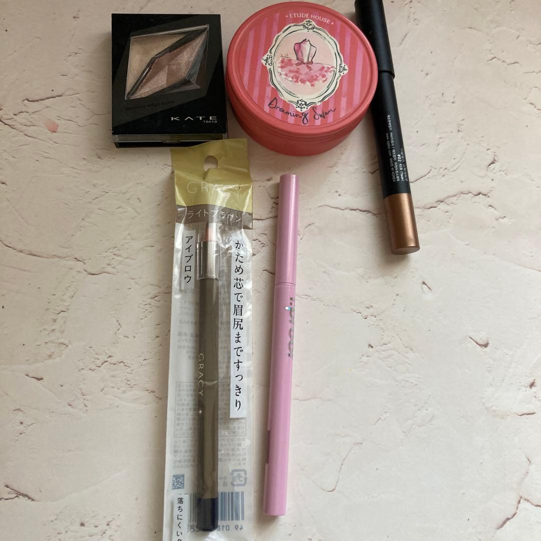 化粧品　まとめ売り　未使用品やデパコスあり