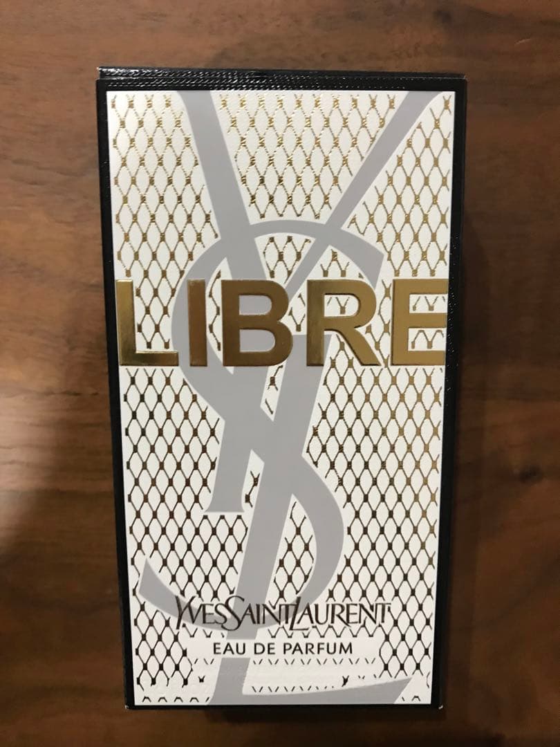 イブサンローラン香水