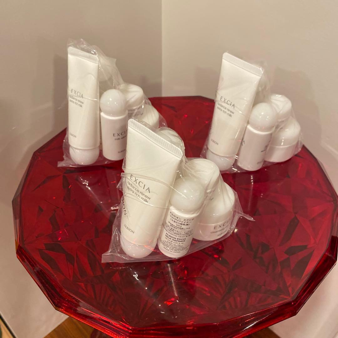 アルビオン❤️エクシアラディアンスリューセレクションER