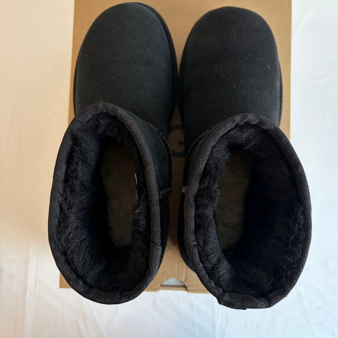靴 UGG W CLASSIC MINI 24cm