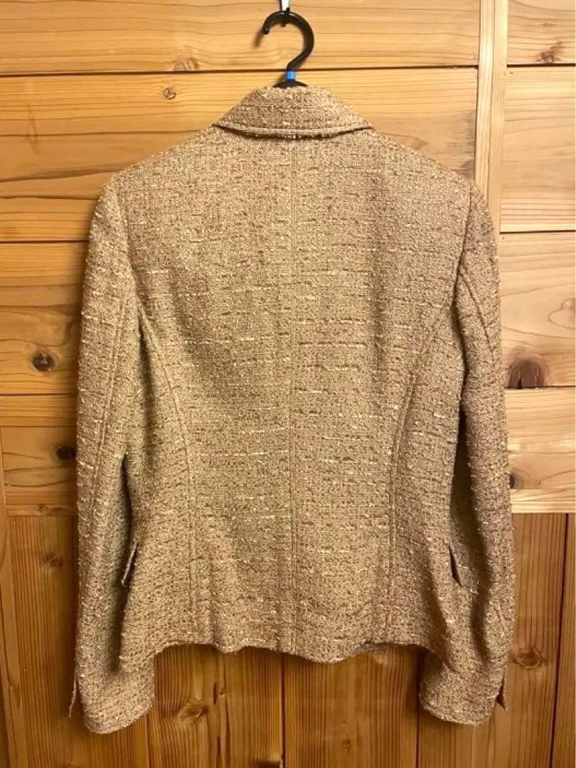 ナラカミーチェ　レディーススーツ