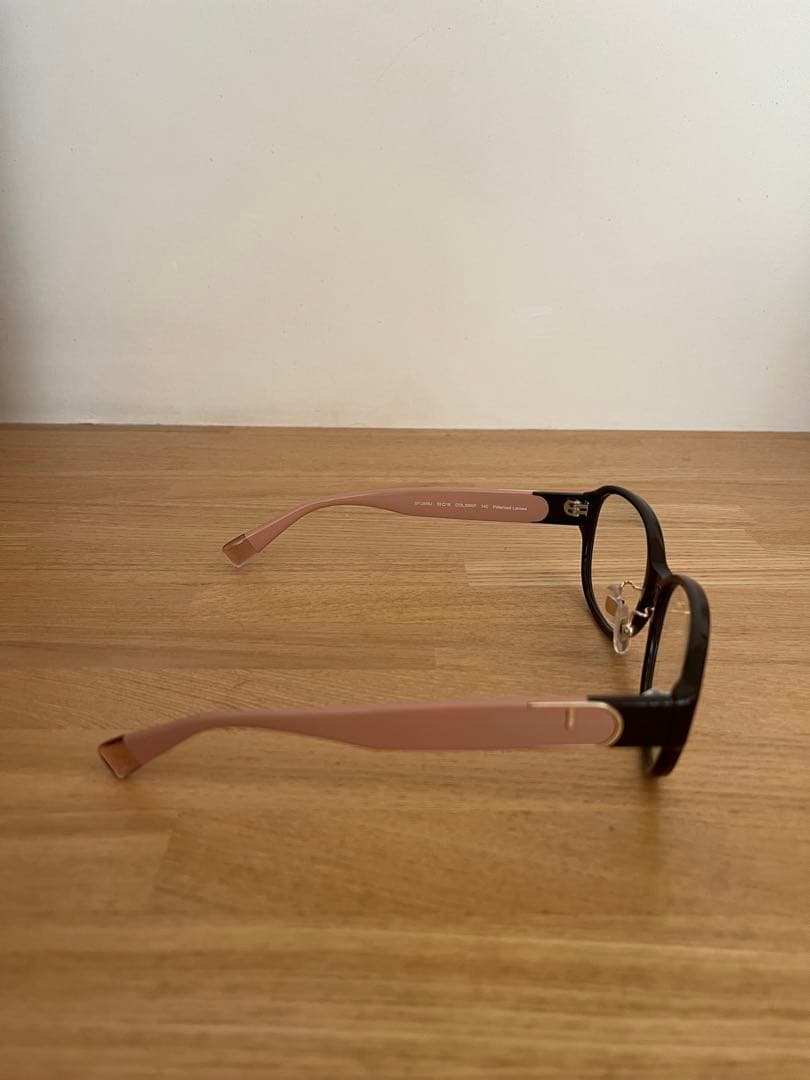 FURLA 調光レンズサングラス