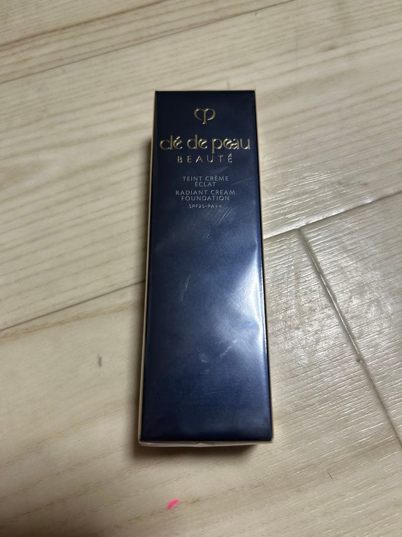 クレ・ド・ポー ボーテ ファンデーション クリーム