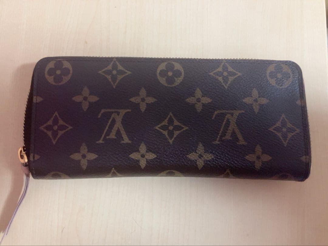 ルイヴィトン モノグラム ジッピーウォレット 長財布 正規品