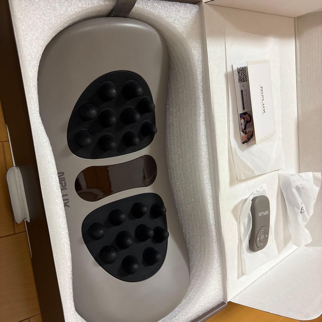 NIPLUX LED WAISTUPREMS腰枕 EMS クッション腰ケア