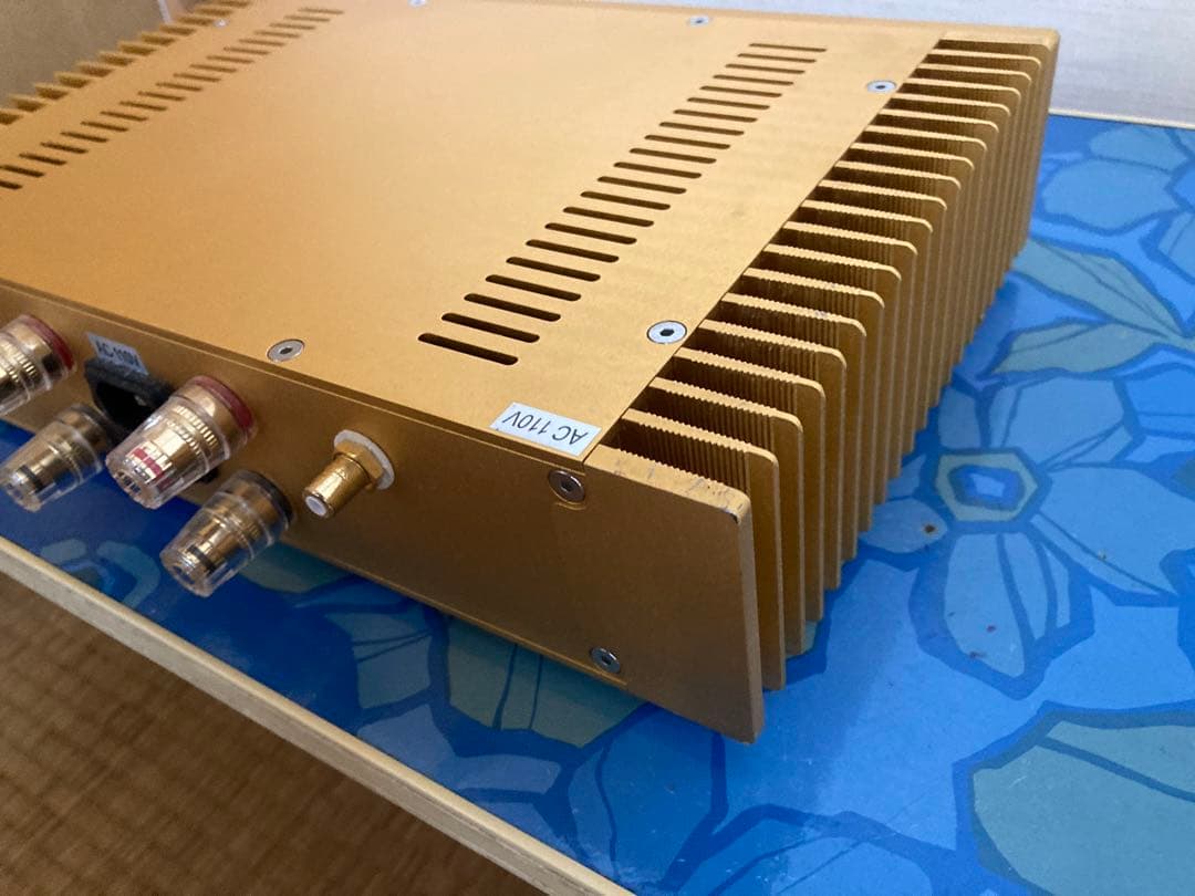 中華パワーアンプ　難あり