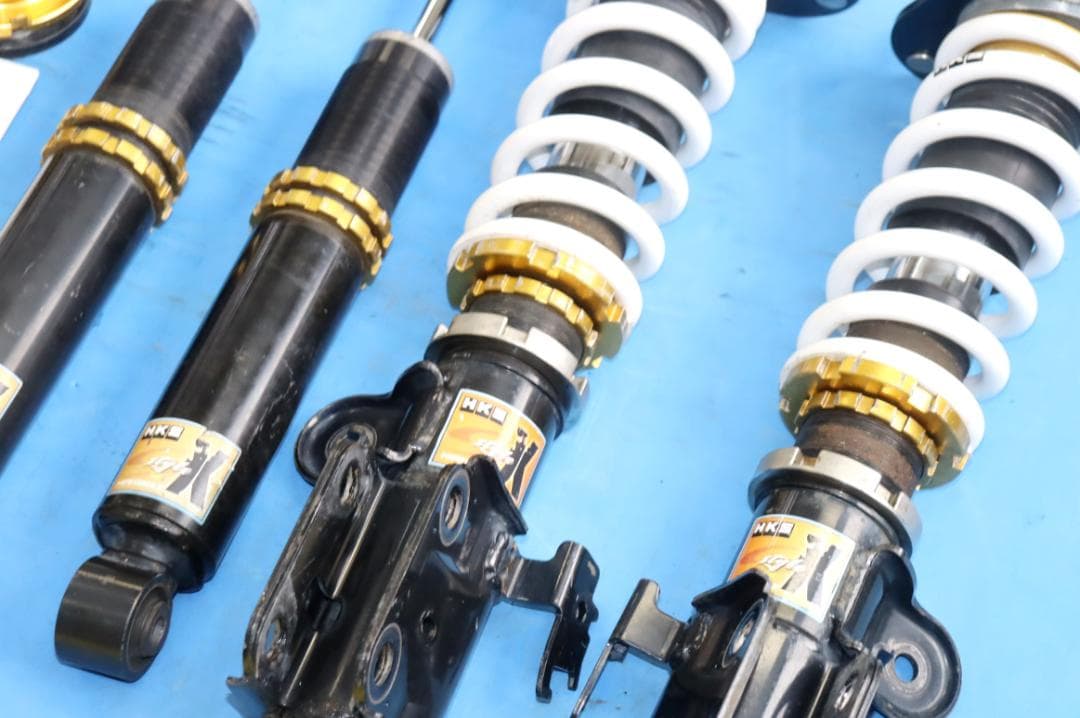 トヨタ プリウス ZVW30 ZVW35　HKS STYLE-X　車高調