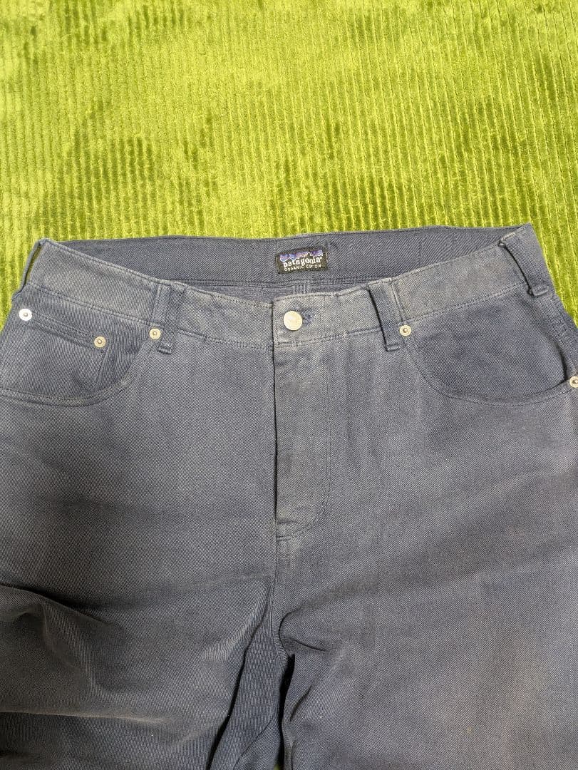 希少 patagonia トルコ製 ワークパンツ ヌエボ フリーレンジ　ネイビー