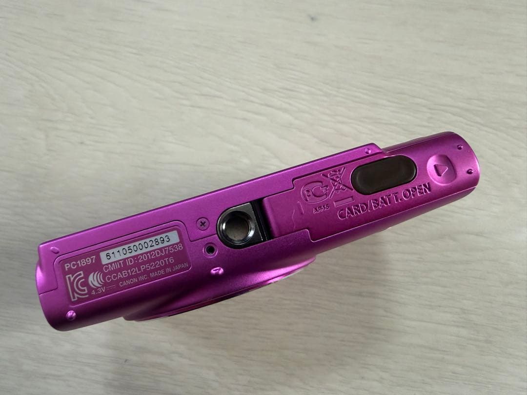 ジャンクCanon IXY 610F コンパクトデジタルカメラ