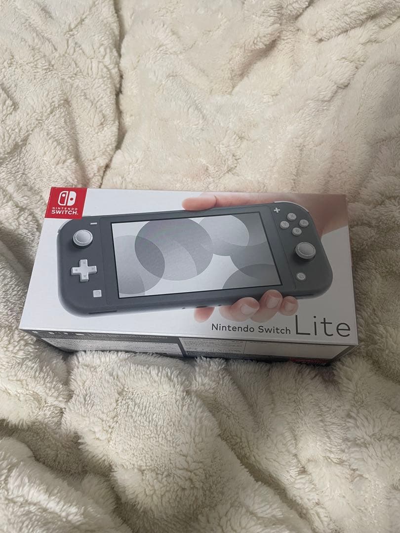 switch lite本体　新品未使用