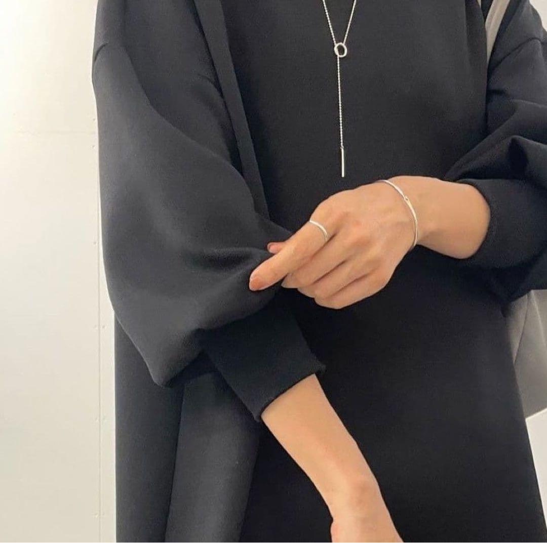 ビアズリー袖パフダンボールワンピース　黒