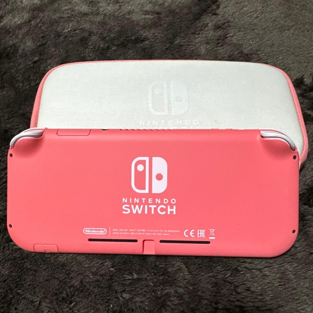 Nintendo Switch Lite ピンク 本体とケース付き　ソフト付き