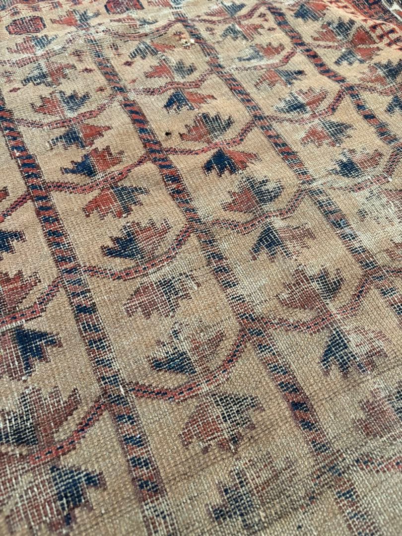 ビンテージ　アンティークトライバルラグ