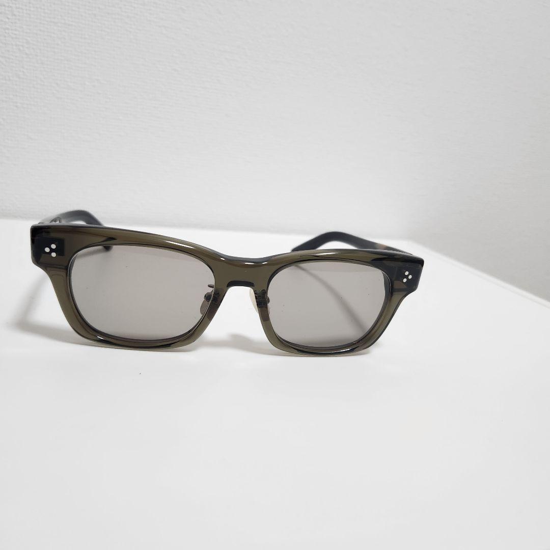 【美品】ユナイテッドアローズ×Zoffコラボ サングラス　黒緑ケース&クロス付