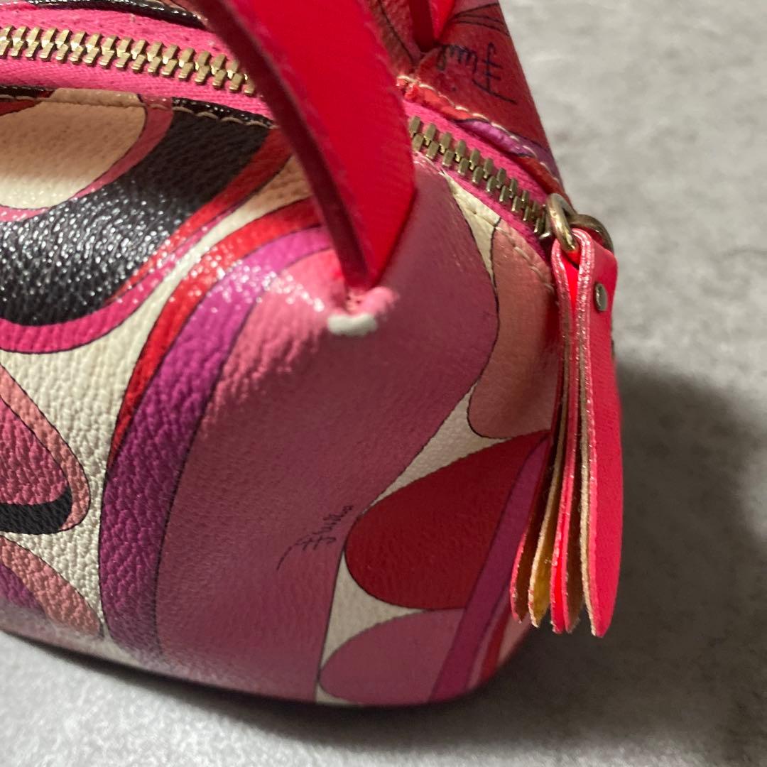 ✨美品✨EMILIO PUCCI 総柄 レザーバッグ　マルチカラー