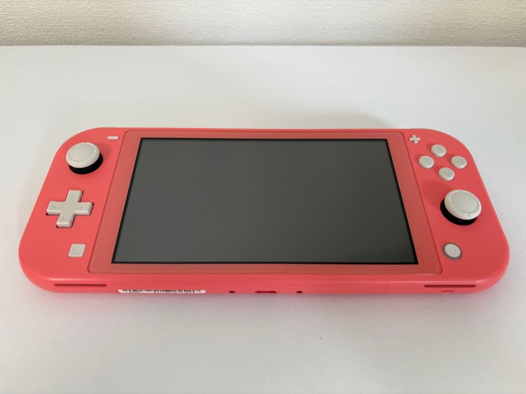 Nintendo Switch LITE コーラル　ニンテンドー　スイッチライト