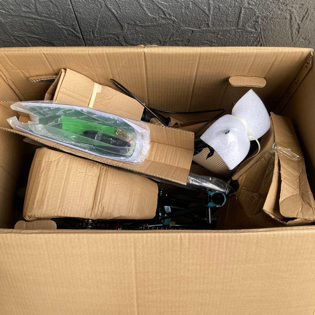 CAPTAIN STAG　 20インチ　折りたたみ自転車 ライト、カゴ、鍵付き