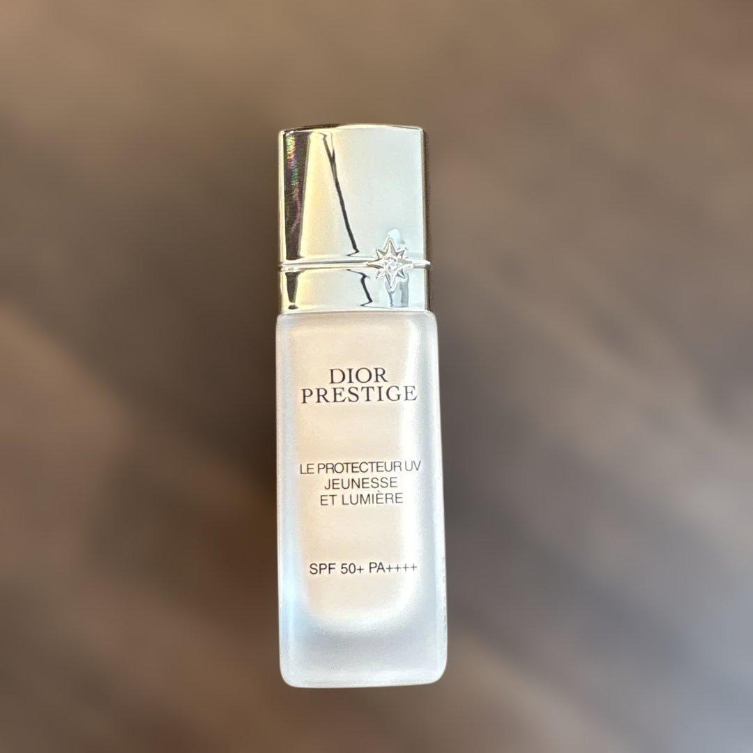 Dior Prestige Le Protecteur UV 30mlサクラさま