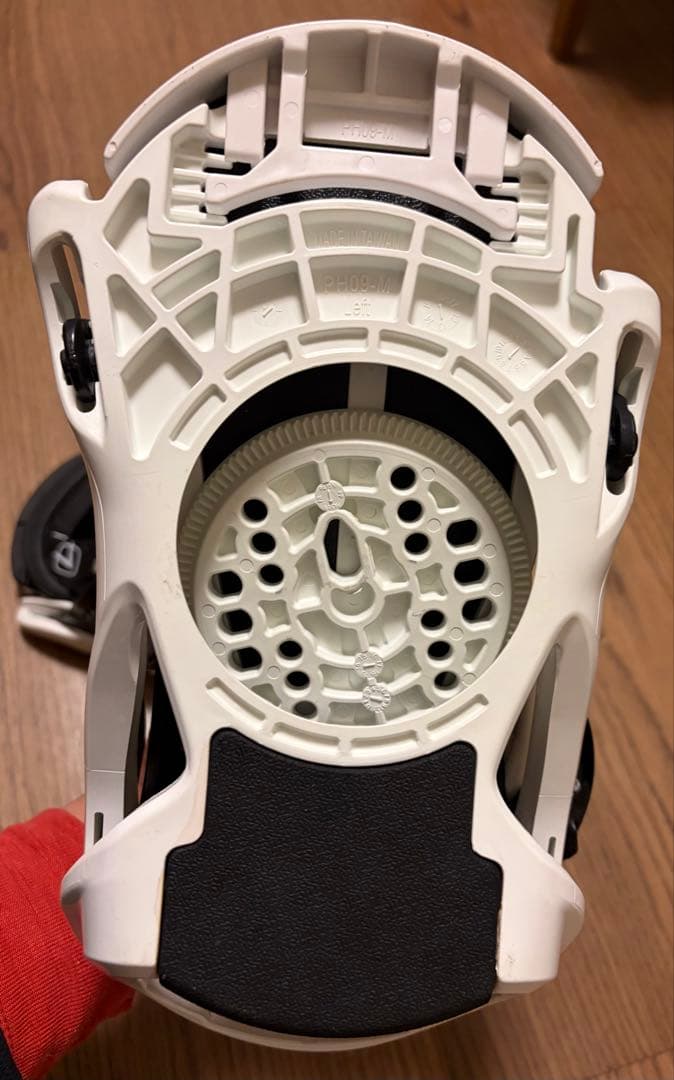 スノーボードビンディング ホワイト/ブラック