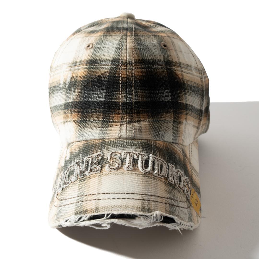 新品 Acne Studios ダメージ加工 ベースボールキャップ
