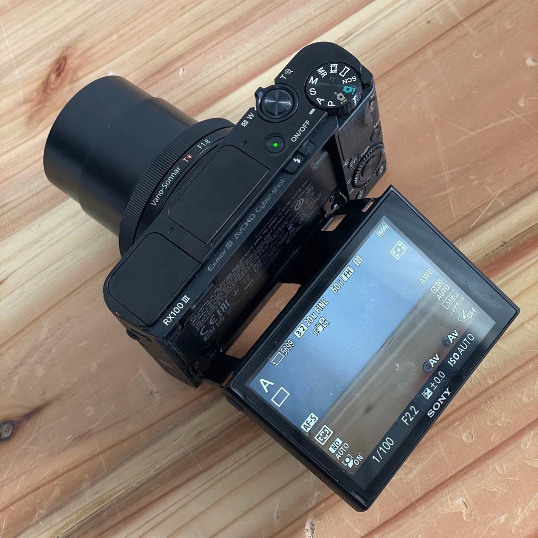 【美品】SONY DSC-RX100M3 グリップ・追加バッテリー・充電器付き