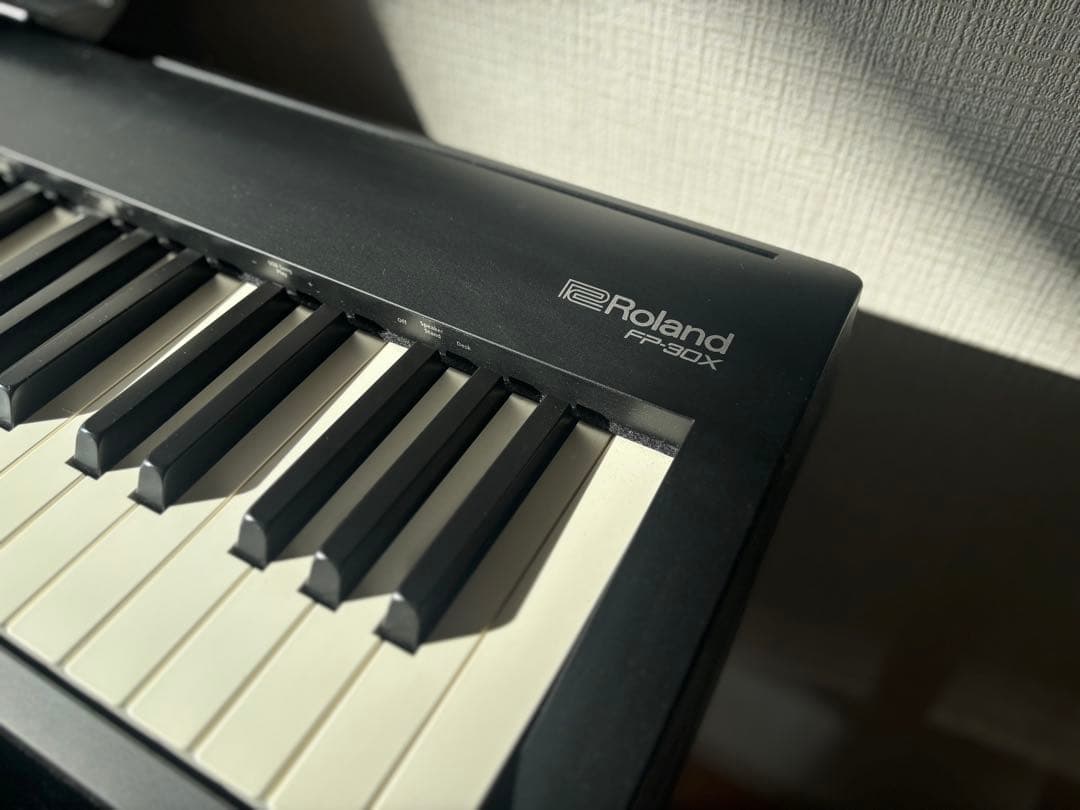 Roland FP-30X 黒　2021年購入 美品・正規脚付