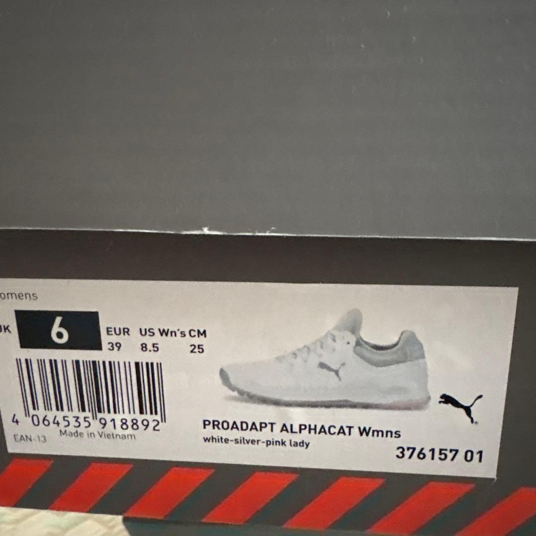 25cm 新品箱付き　プーマゴルフ　レディース　ゴルフシューズ　ホワイト