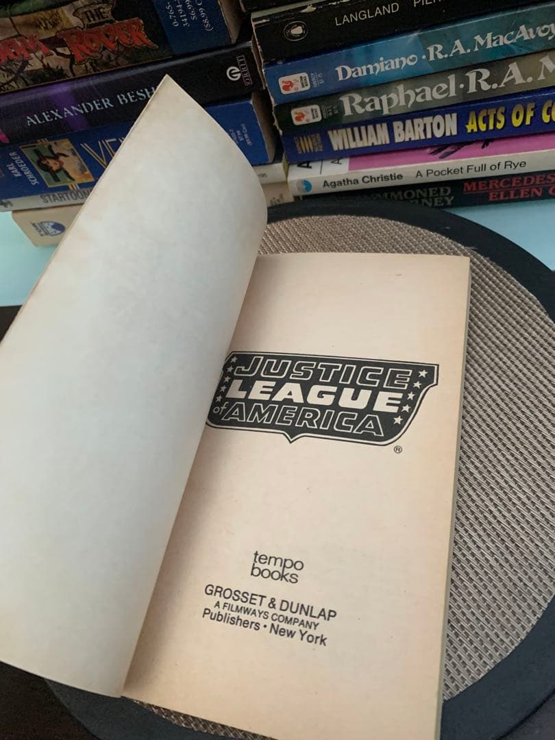 希少　DC Comics スーパーヒーロー洋書3冊セット