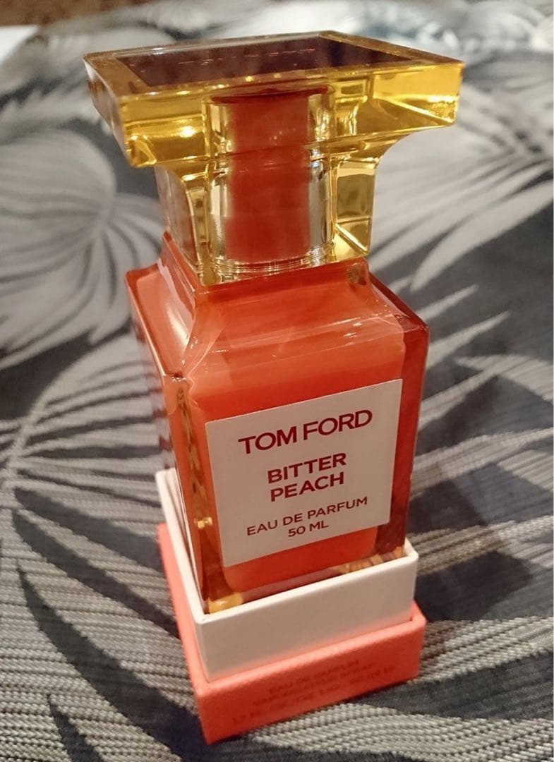 香水(女性用) TOM FORD BITTER PEACH 50ml