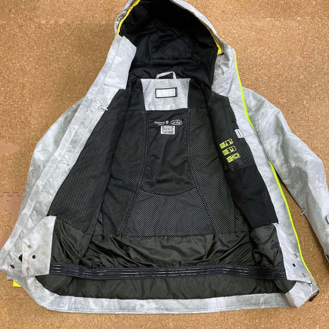 【美品】フェニックス phenixスキーウェア 上下 セット Mメンズ白グレー黒