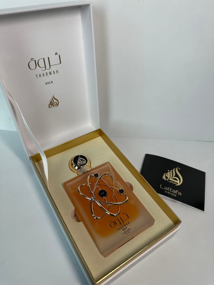 香水(女性用) Lattafa Tharwah Gold