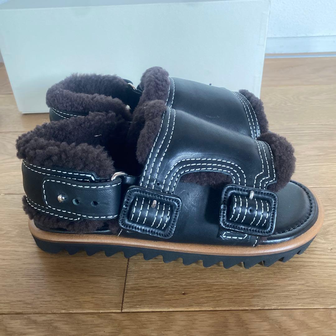 新品試着のみ☆オーラリー　ボアサンダル　レディース