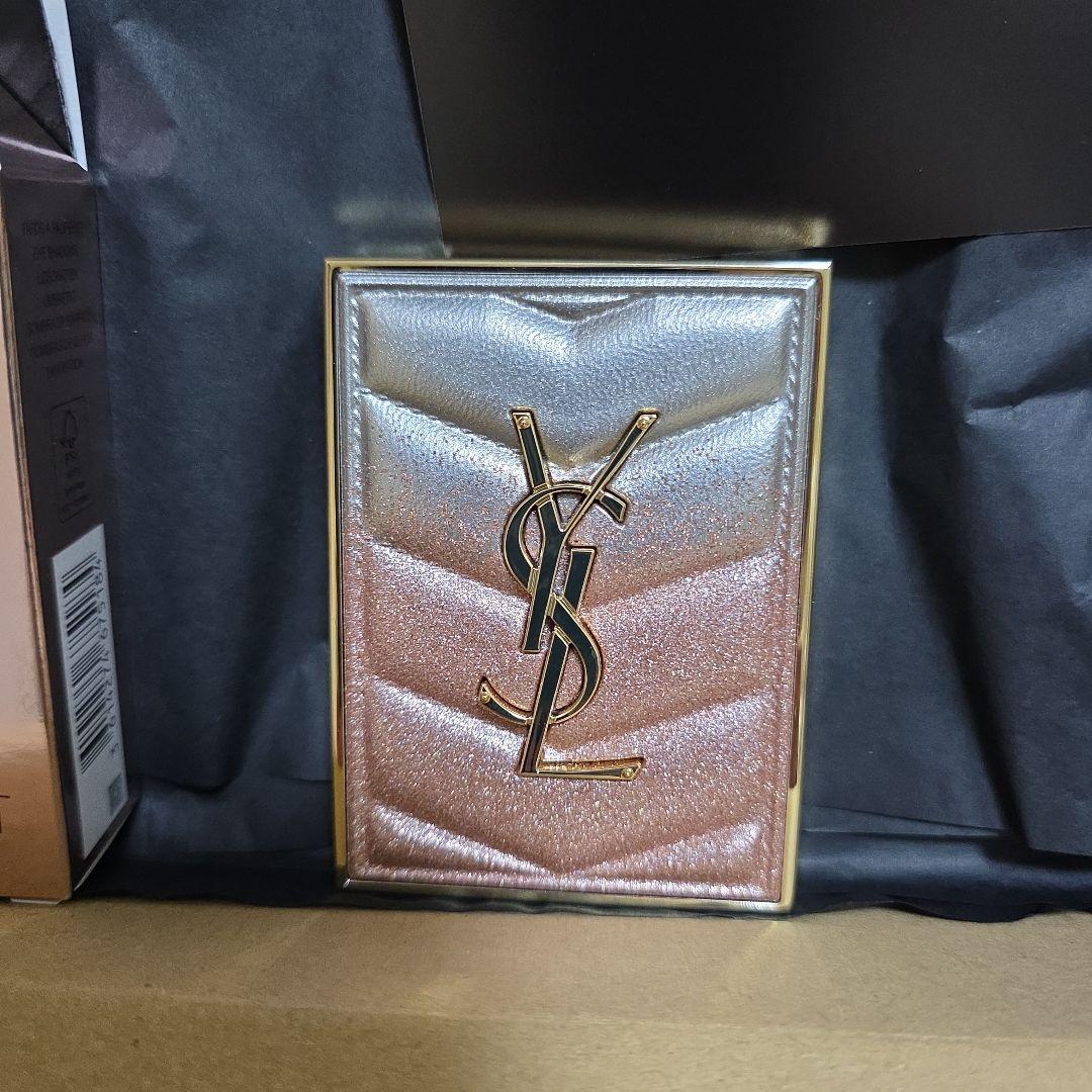 YSL クチュール ミニ クラッチ 126 　スパークリングラスト<コレクター>