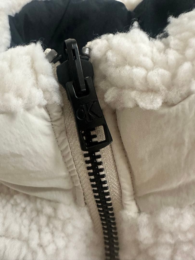 カルバンクライン　ジーンズ   ダウンベスト　リバーシブル