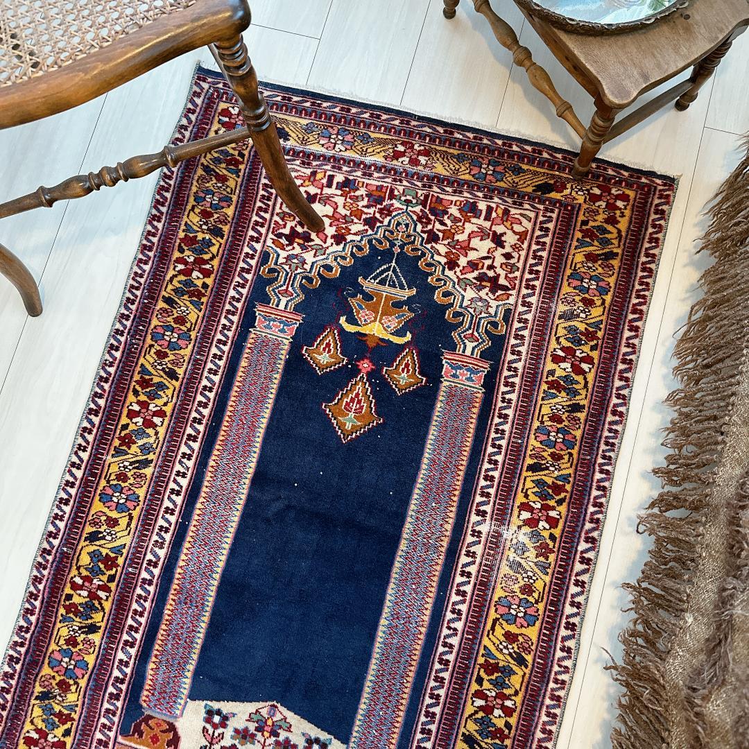 トルコ製ヴィンテージラグ838レア 高級 カイセリ ネイビー イエロー ピンク