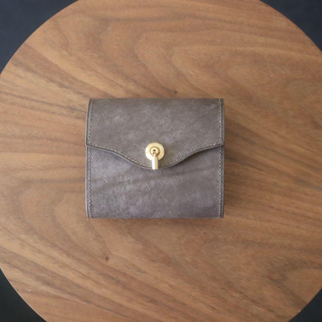 【受注制作】オコシ金具の三つ折り財布　Rondine イタリアンレザー