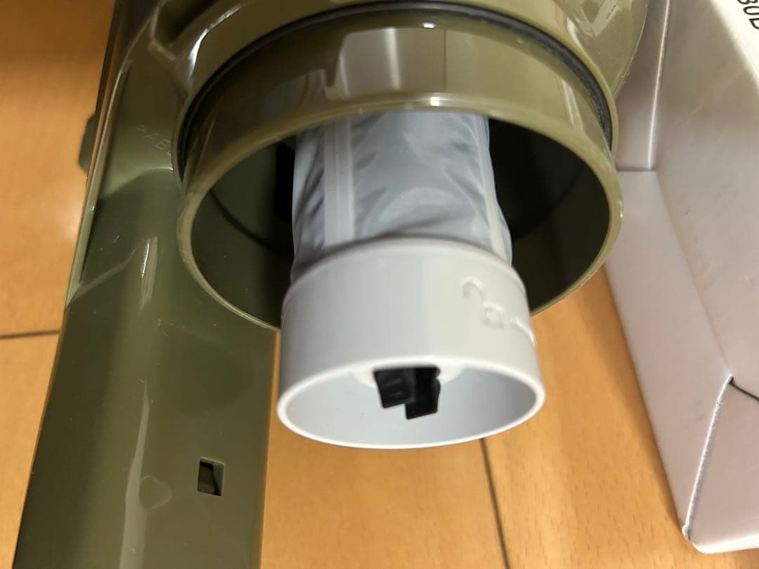 Makita スティッククリーナー本体 充電器・バッテリー付き