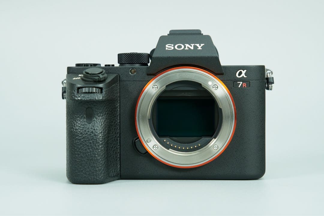 完動品・少シャッター3052回SONY α7RM2純正バッテリー7個+VGセット