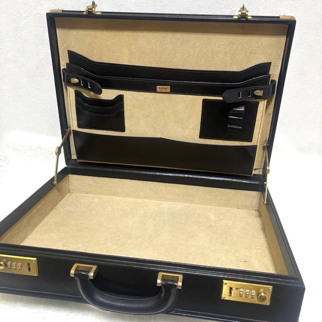 【希少】BALLY バリー　アタッシュケース　ビジネスバッグ　レザー　大容量