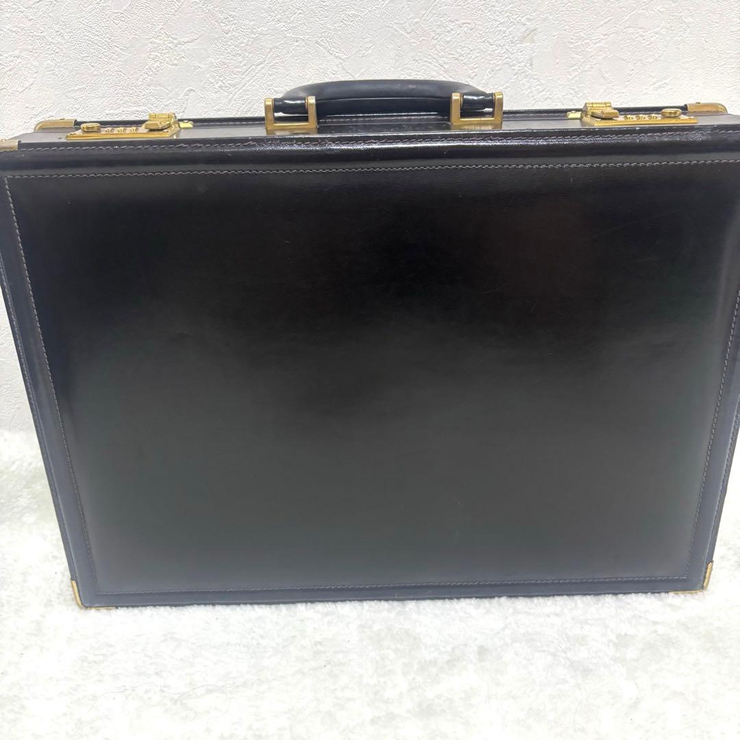 【希少】BALLY バリー　アタッシュケース　ビジネスバッグ　レザー　大容量
